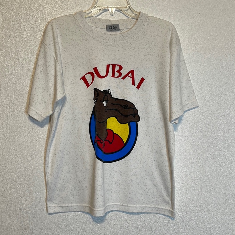 Dubai T-shirt Large Gray Speckled Camel Flag USA Colors Don’t Run Shirt L Tee